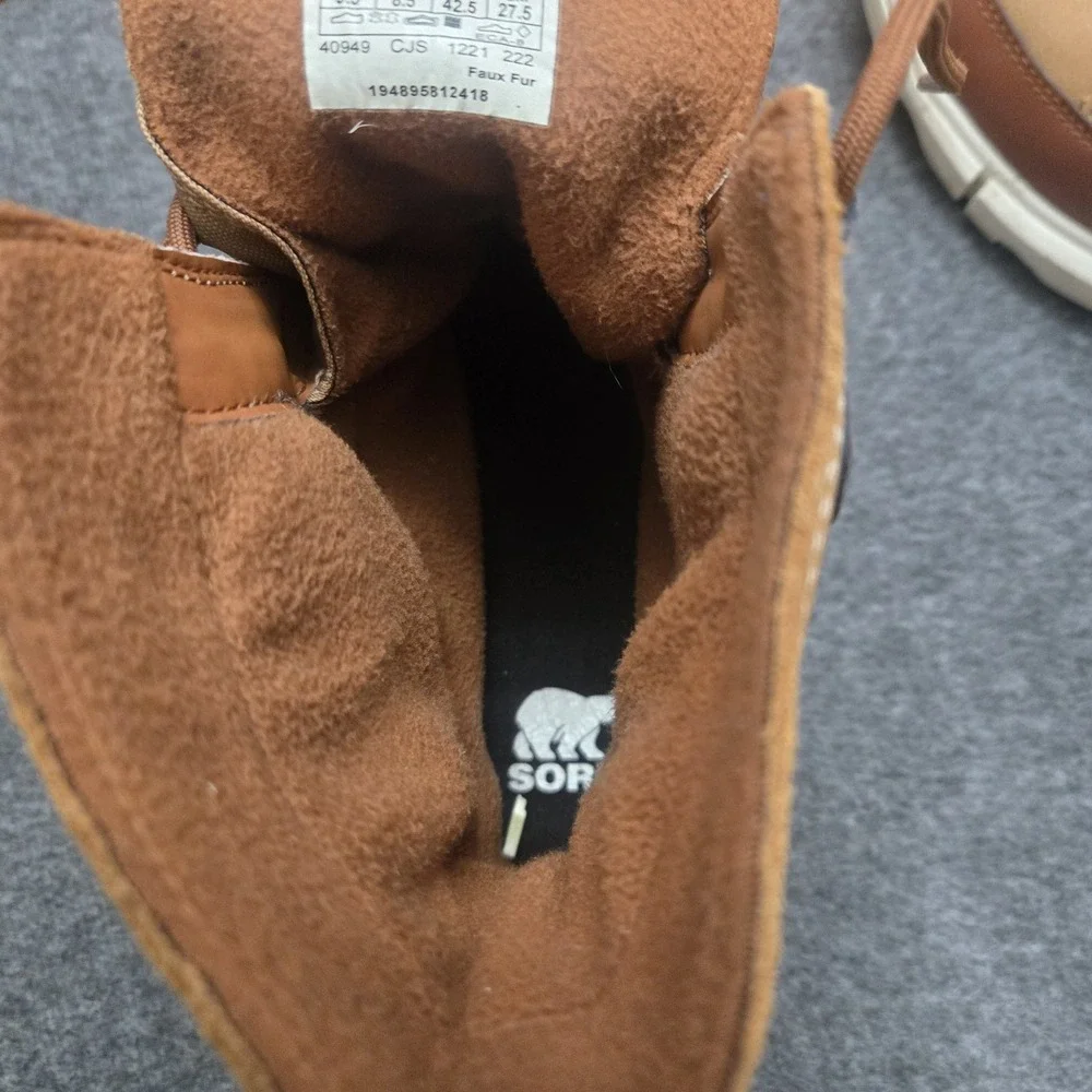 Sorel buxton lace